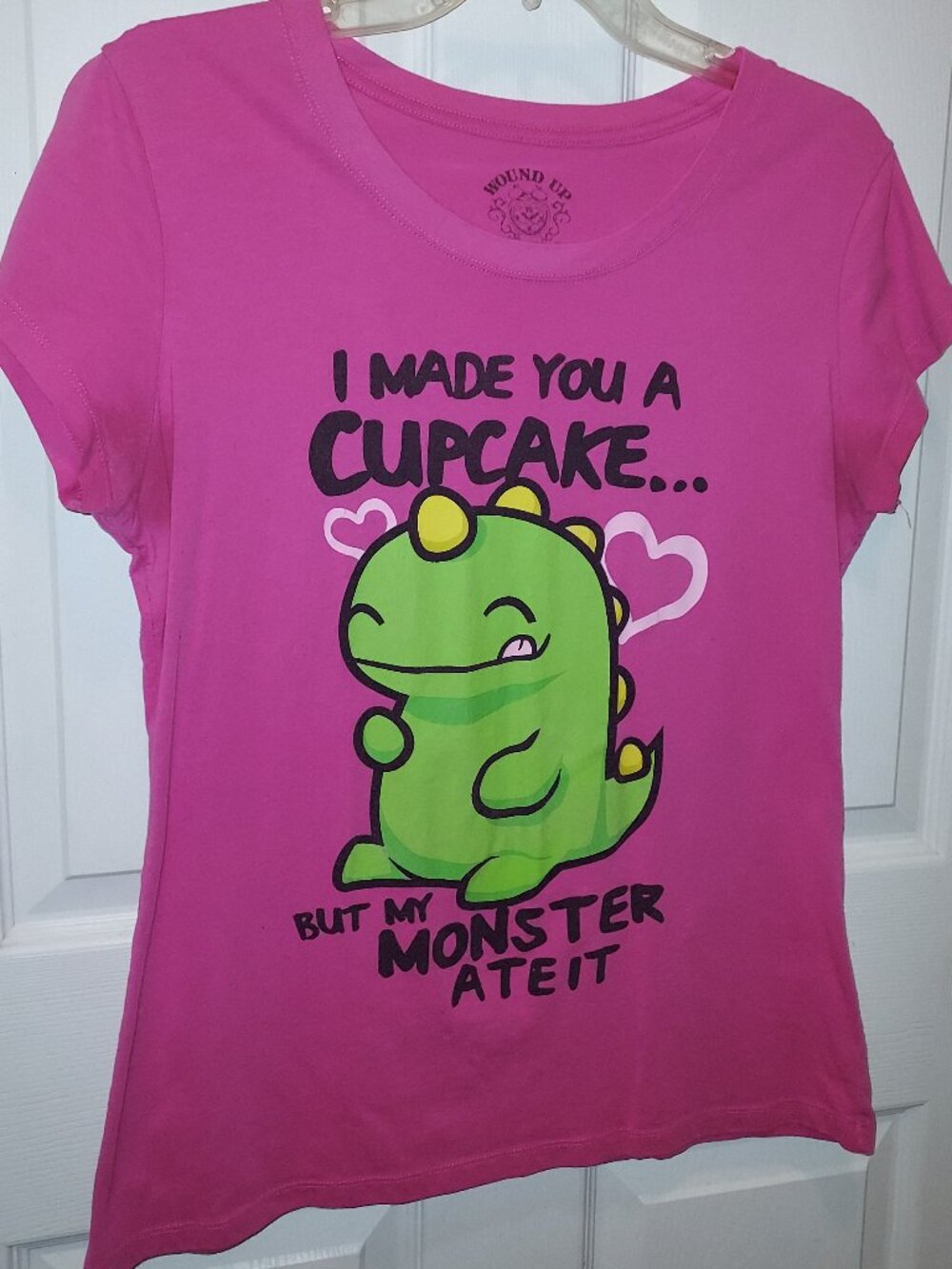 I MADE YOU A CUPCAKE BUT MY MONSTER ATE IT Funny Tee Shirt Junior XXL Wound Up